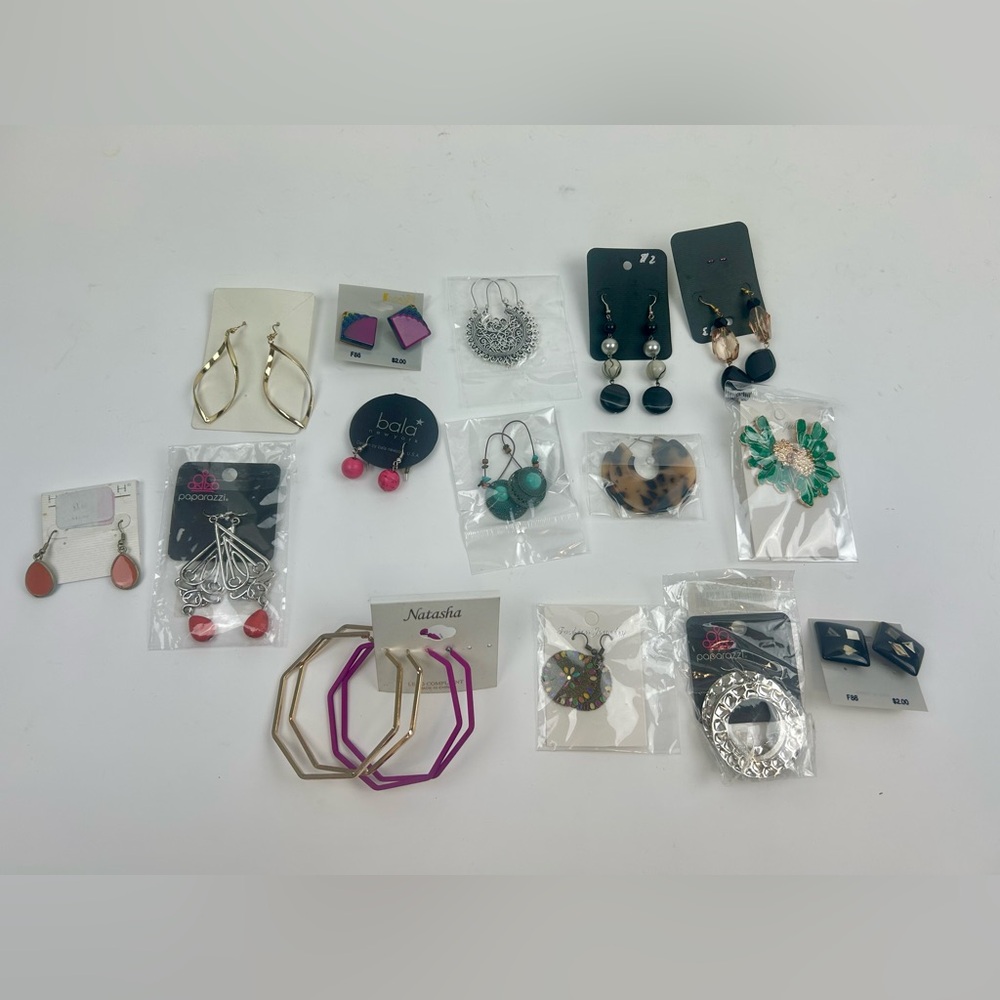 Earring lot